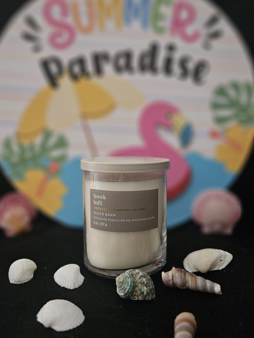 NWT White Barn Book Loft Single Wick Candle - White, Tan
